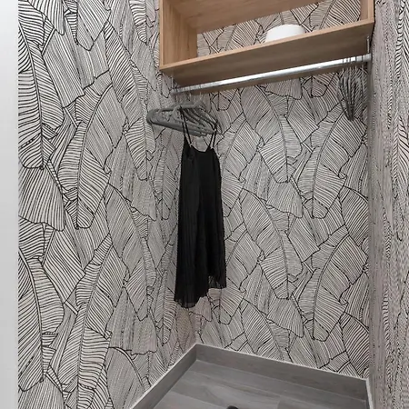 Strada Apartment
